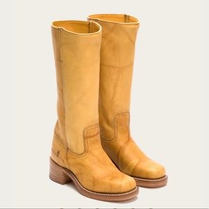 Frye Campus 14L Boots NWOT / women’s 7.5 color: banana
